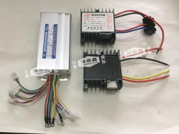 電動(dòng)工程自卸車無(wú)刷控制器