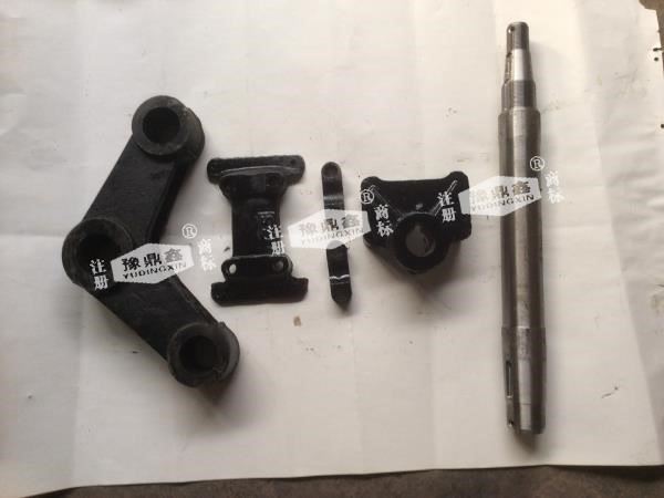 電動(dòng)工程自卸車(chē)單卡板和把軸